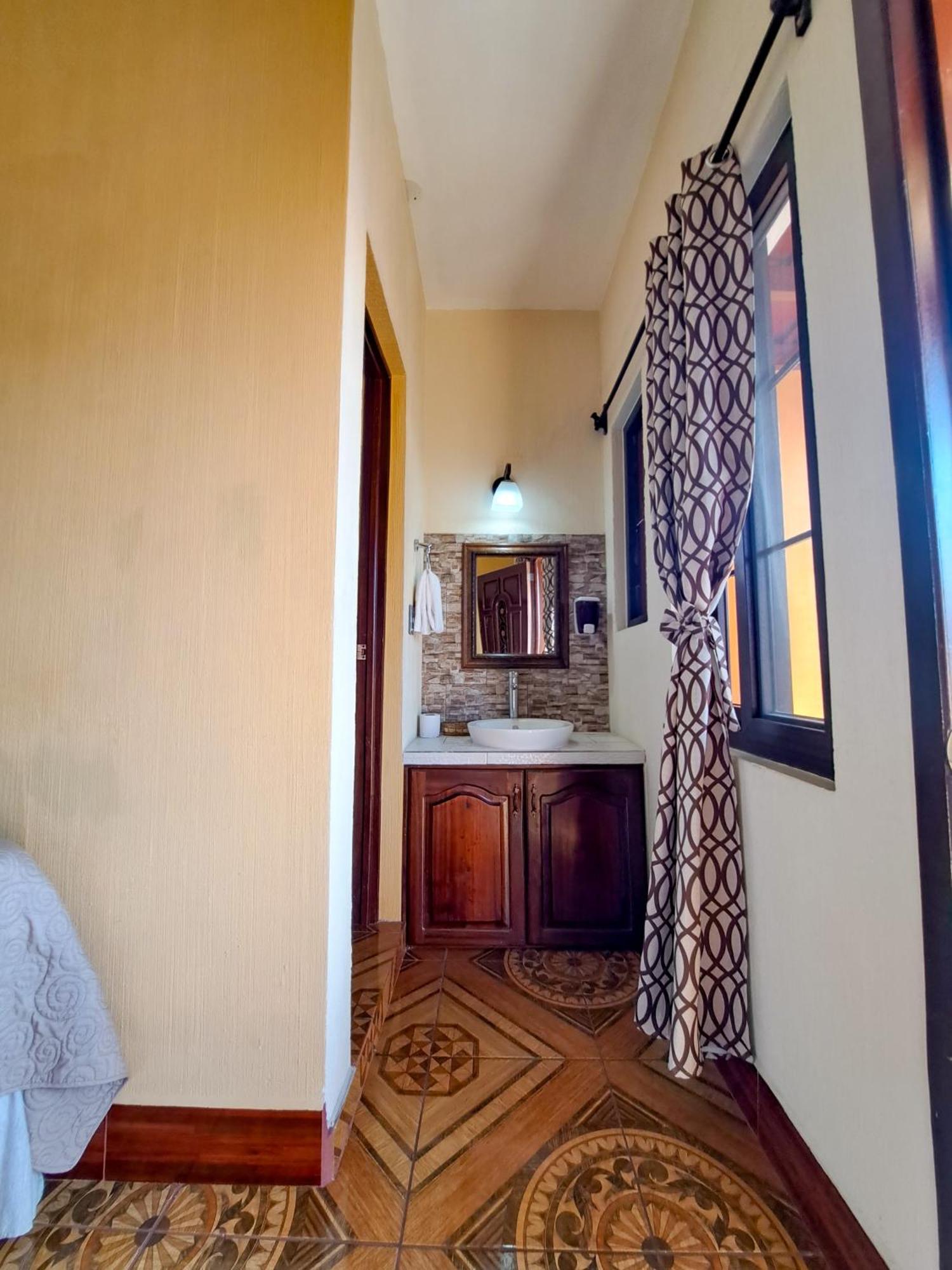 La Mansion Del Gran Jaguar Hotel Retalhuleu Luaran gambar